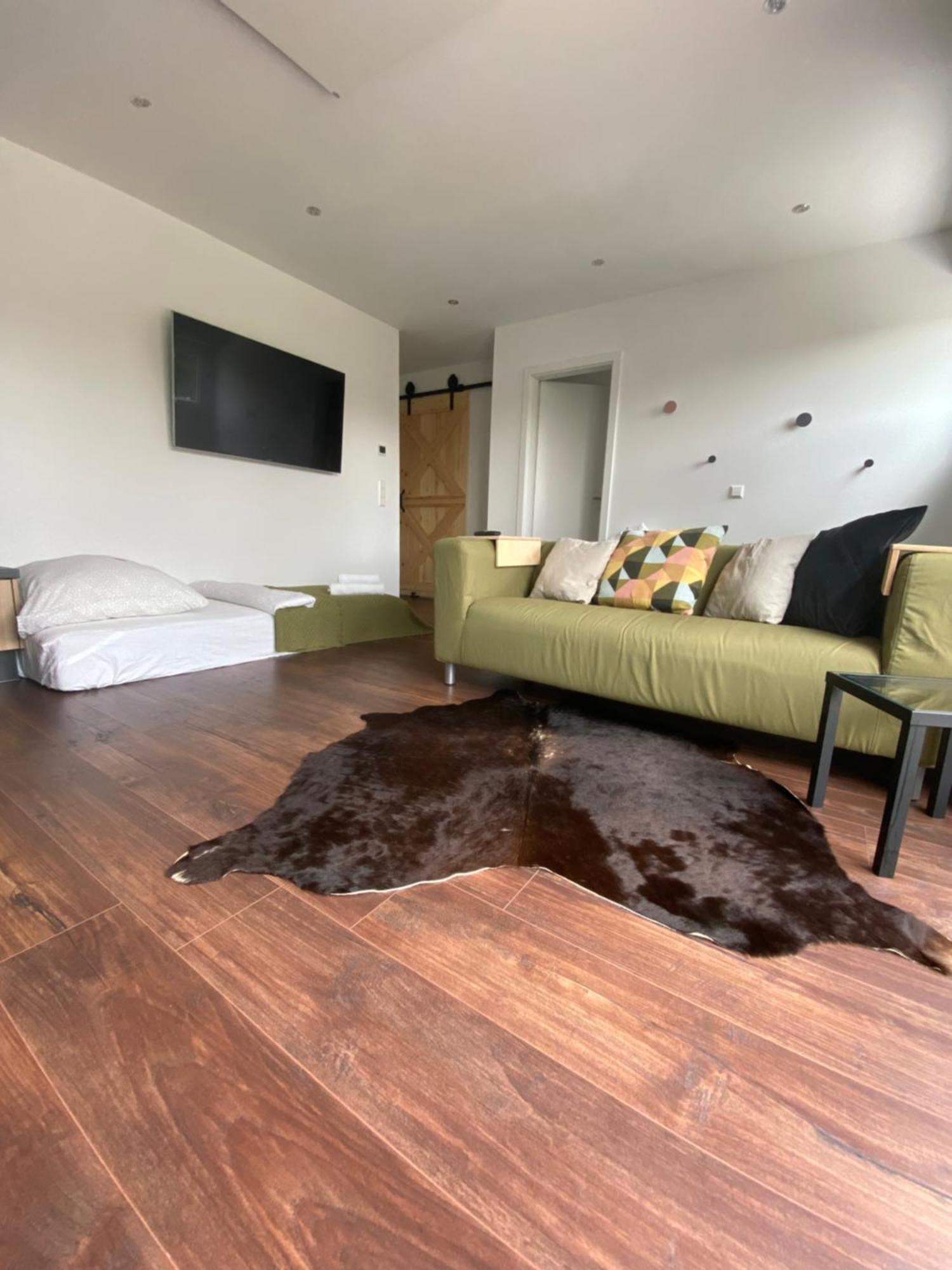 Gemuetliche Wohnung -Schwarzwald Neuweiler  Luaran gambar